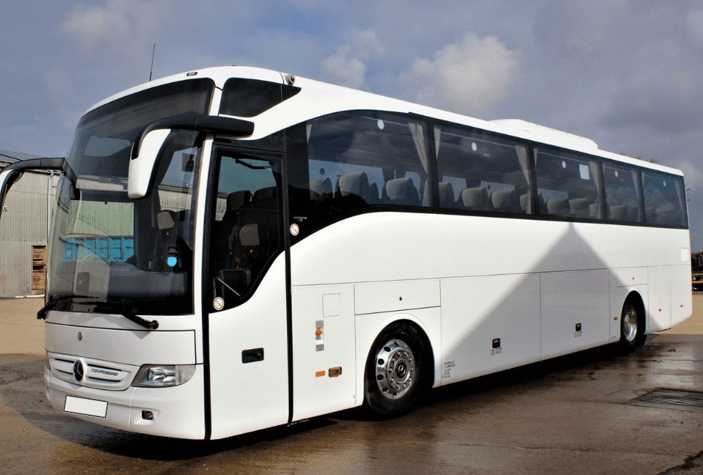 The Differences Between Standard & Luxury Coach Hire in London