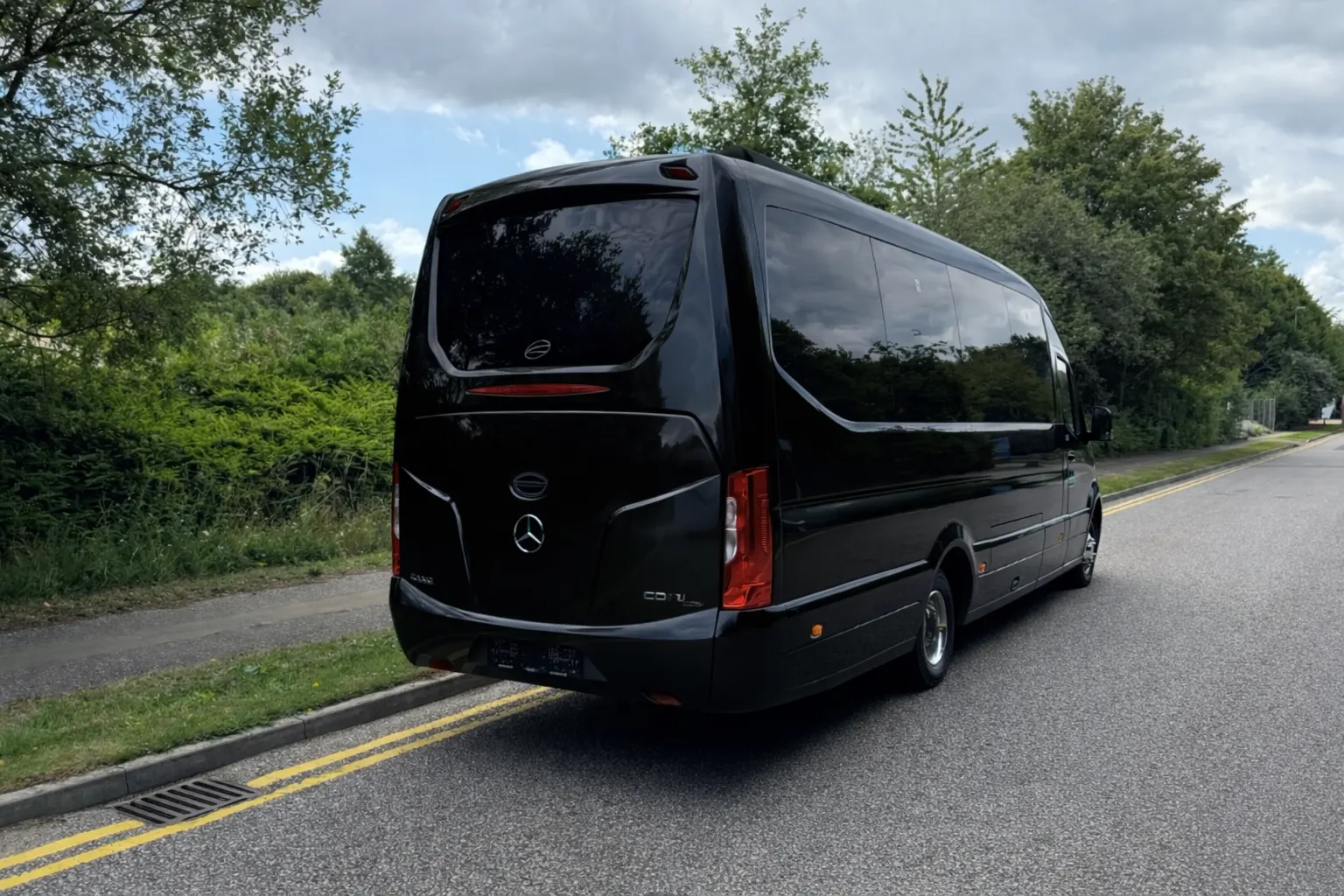 Lavish Travel 16 Seater Minibus Hire with driver